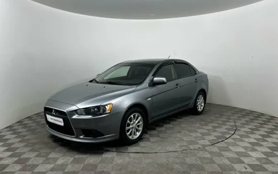 Mitsubishi Lancer 1.60 механика, фото №1