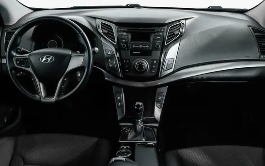 Hyundai i40 2.00 автоматическая, фото №1