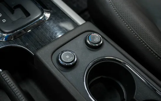 Nissan Pathfinder 3.00 автоматическая, фото №1